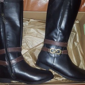 Cole Haan girl's boots Size 4
